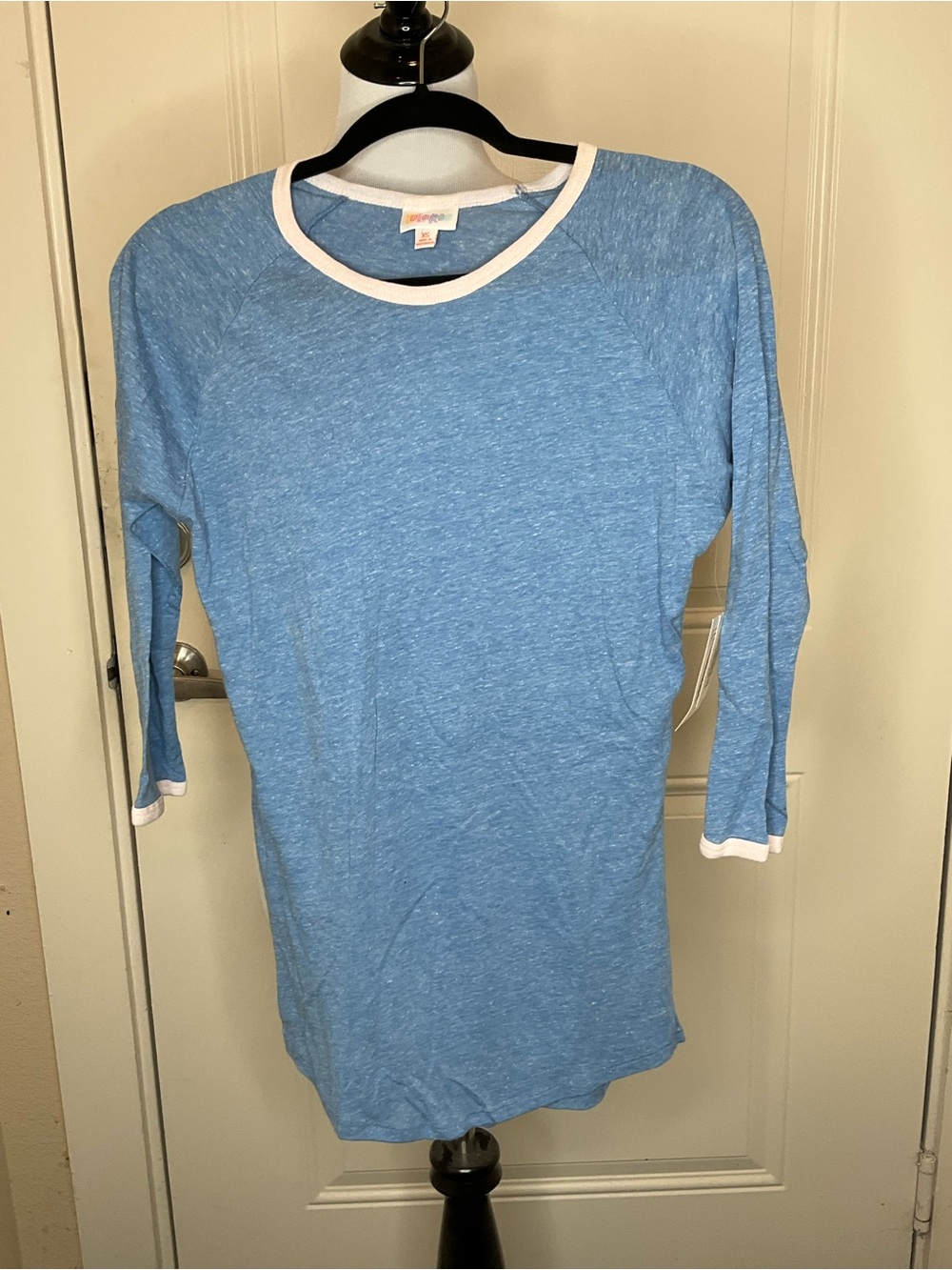 LuLaRoe Randy Heathered Light Blue Baseball Tee with White Trim XS